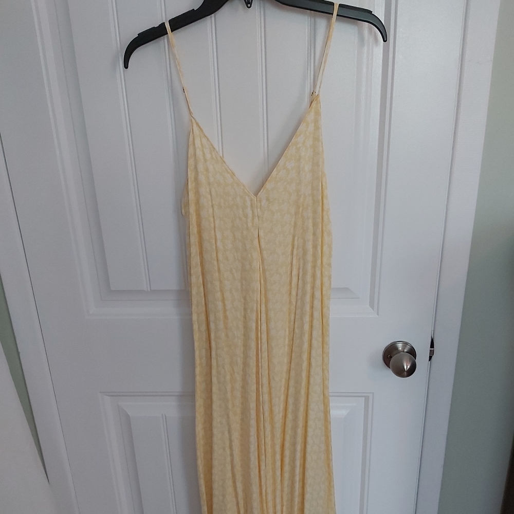 Beautiful Zara summer dress!!